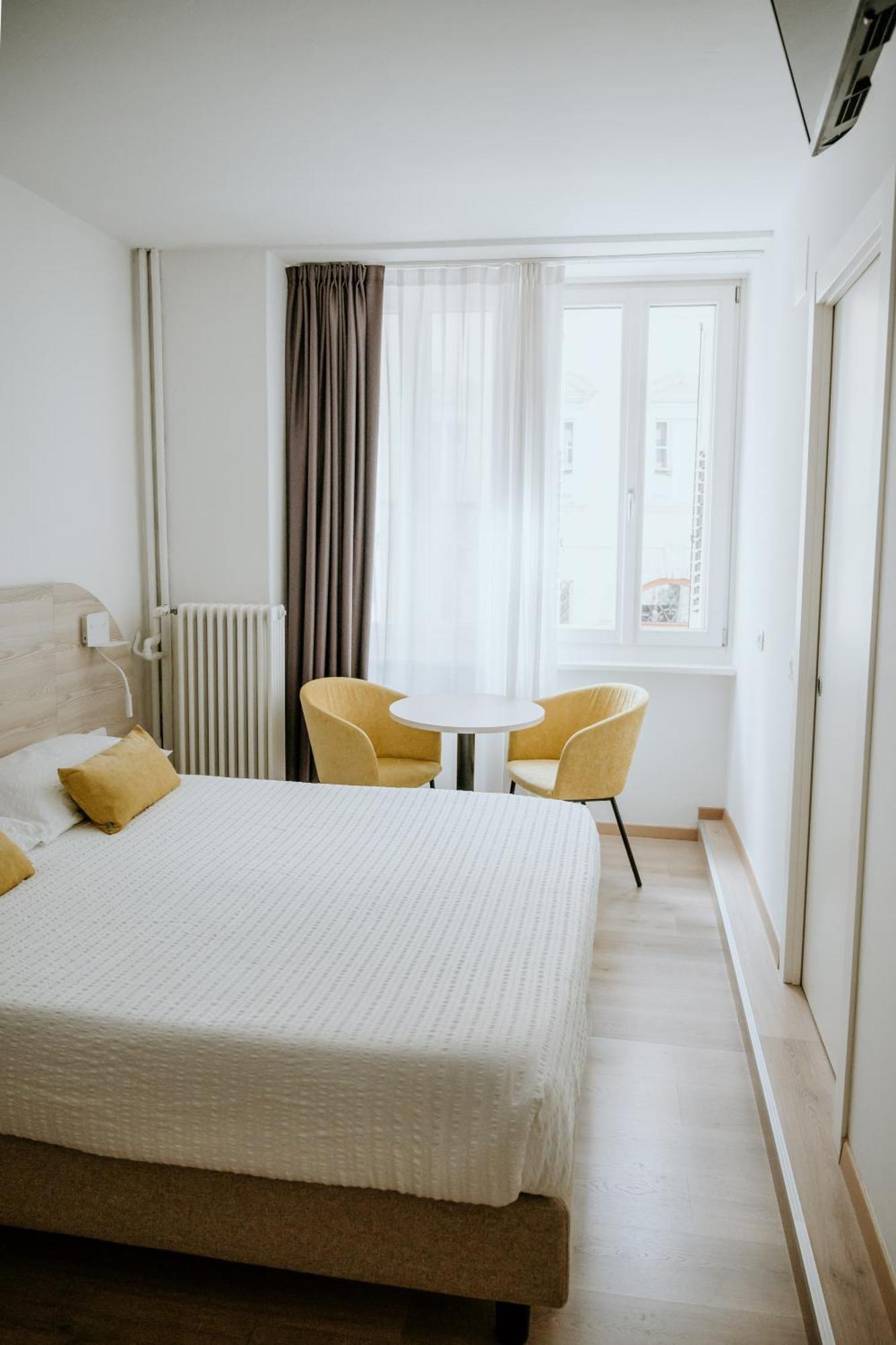 Hotel Venezia Тренто Экстерьер фото